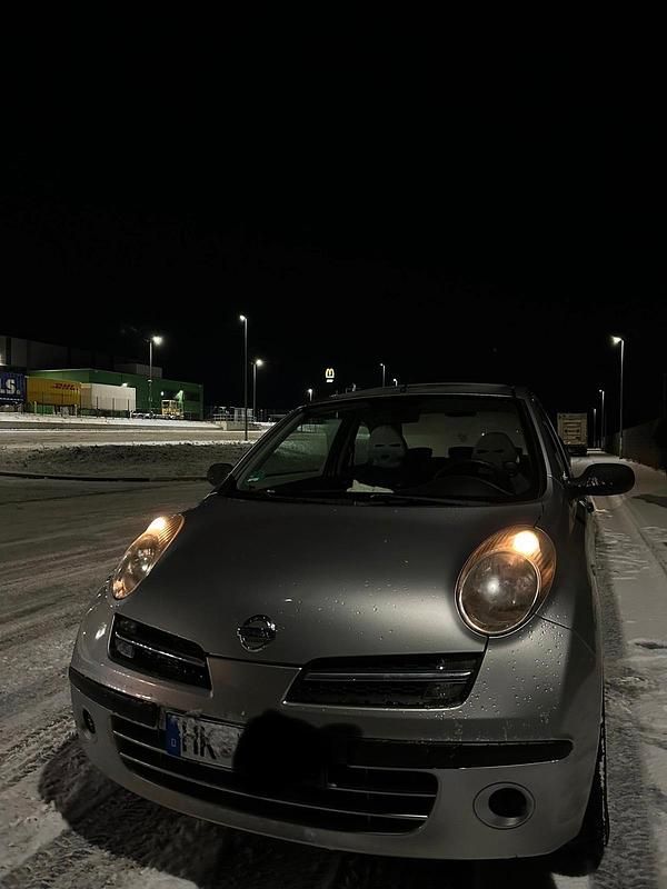 Silber Gebraucht 2007 Nissan Micra Kleinwagen | 1.500 € (Fairer Preis) - Bild 1/4