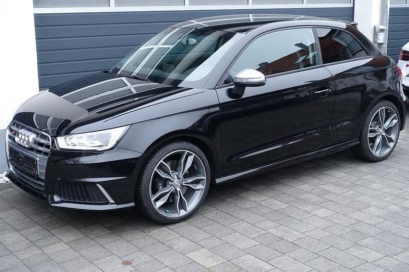 Gebraucht Audi S1 Ambiente 231 PS (169 kW) 2014 Schwarz Kleinwagen