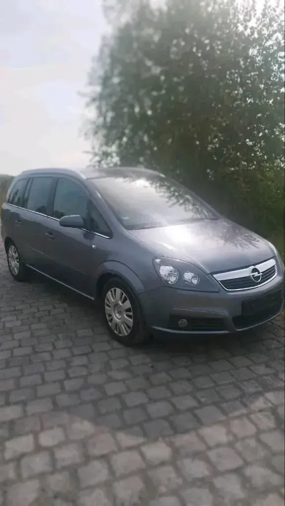 Gebraucht Opel Zafira Edition 120 PS (88 kW) 2007 Grau Van / Kleinbus