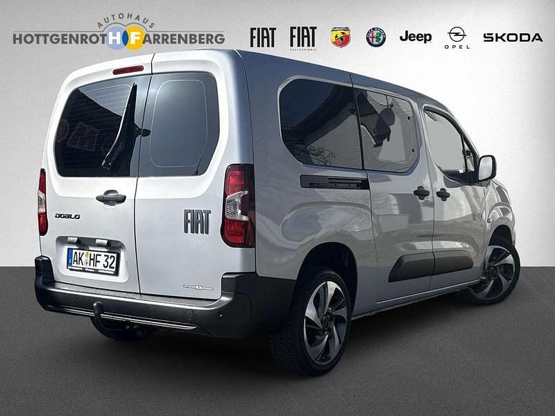 Gebraucht Fiat Doblò 131 PS (96 kW) 2025 Grau Van / Kleinbus