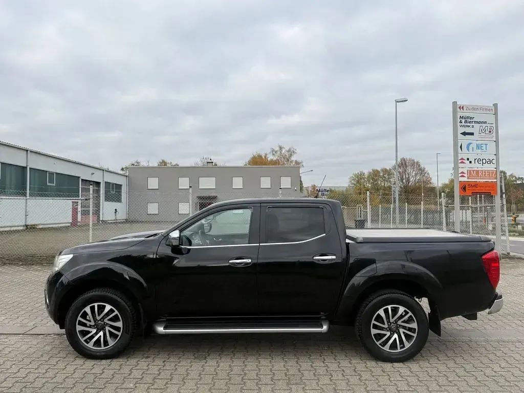 Gebraucht Nissan Navara N-Connecta 190 PS (139 kW) 2016 Schwarz Pickup