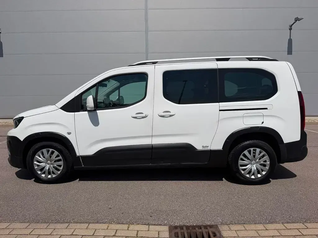 Gebraucht Peugeot Rifter Active 131 PS (96 kW) 2019 Weiß Van / Kleinbus