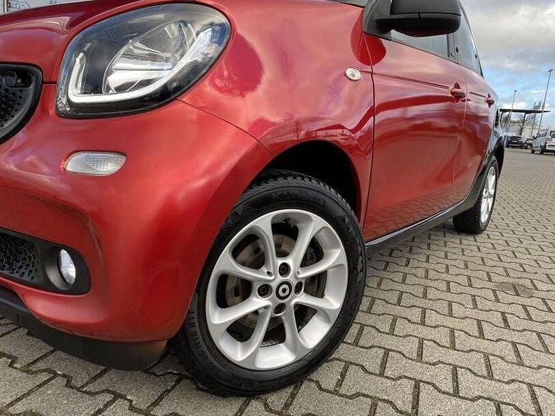Gebraucht Smart ForFour Passion 71 PS (52 kW) 2017 Rot Kleinwagen