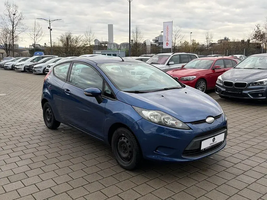 Gebraucht Ford Fiesta Trend 82 PS (60 kW) 2009 Blau Kleinwagen