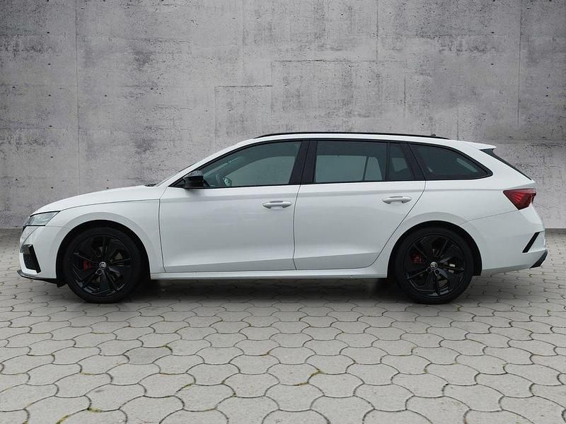 Gebraucht Skoda Octavia RS 200 PS (147 kW) 2022 Candy weiß Kombi