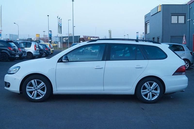 Gebraucht VW Golf VI Match 122 PS (89 kW) 2013 Weiß Kleinwagen