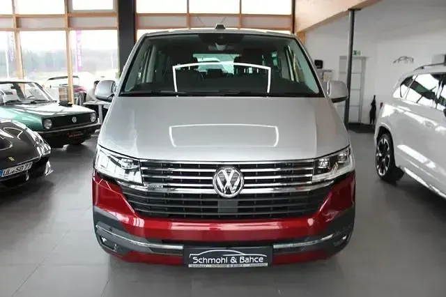 Used VW Multivan 199 HP (146 kW) 2020 Red Minivan