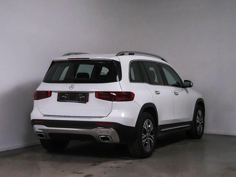 Gebraucht Mercedes GLB220 Progressive 190 PS (139 kW) 2025 Weiß SUV