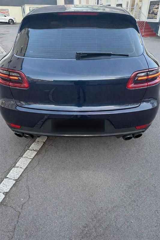 Gebraucht Porsche Macan S 340 PS (250 kW) 2015 Blau SUV