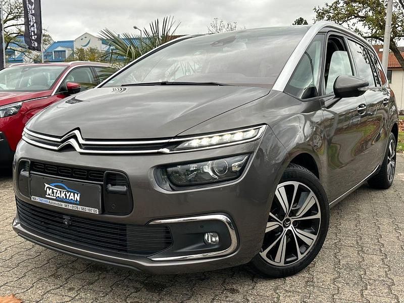 Braun Gebraucht 2018 Citroën Grand C4 Picasso Shine Van / Kleinbus | 13.990 € (Etwas zu teuer) - Bild 1/4