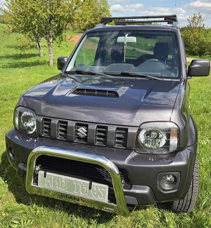 Gebraucht Suzuki Jimny Style 84 PS (61 kW) 2017 Grau SUV