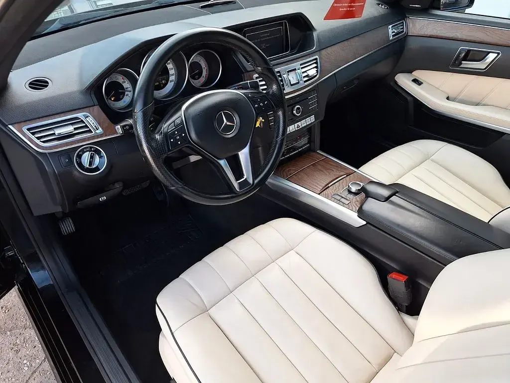 Gebraucht Mercedes E350 Edition 258 PS (189 kW) 2016 Schwarz Limousine