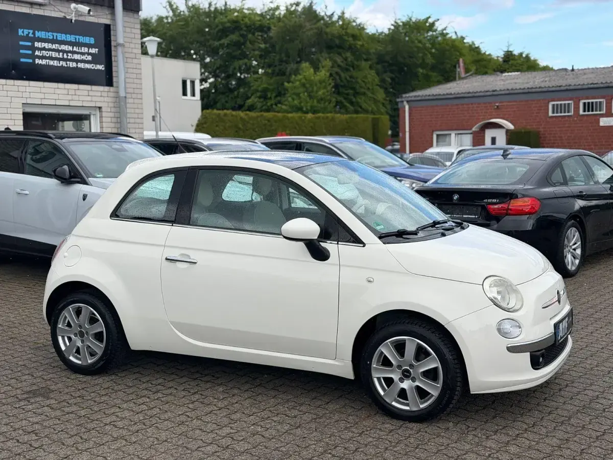 Gebraucht Fiat 500 Lounge 69 PS (50 kW) 2008 Weiß Kleinwagen
