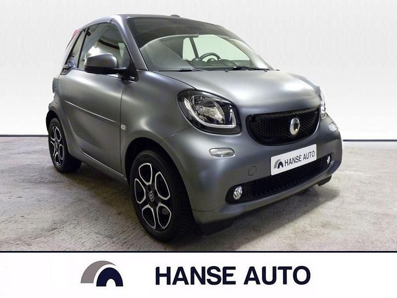 Grau Gebraucht 2017 Smart ForTwo Cabrio Passion Cabrio | 17.900 € (Teuer) - Bild 1/4