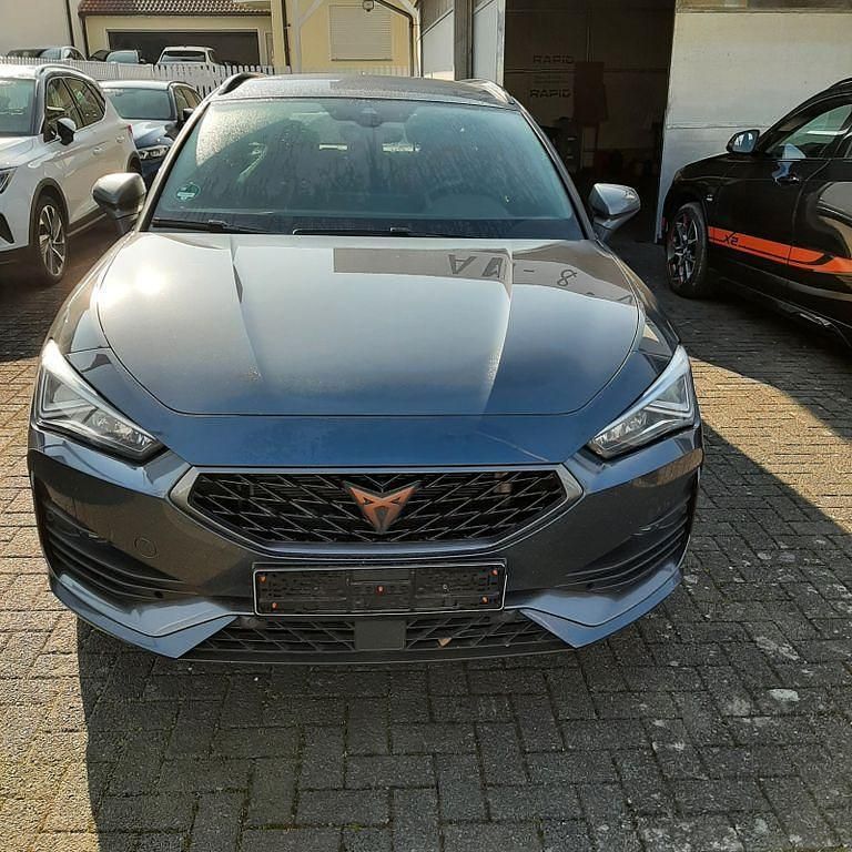Gebraucht Cupra Leon VZ 150 PS (110 kW) 2024 Schwarz Limousine
