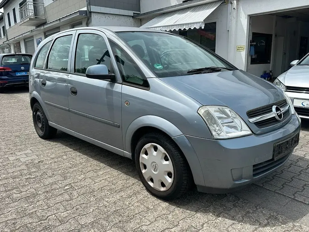 Gebraucht Opel Meriva 101 PS (74 kW) 2003 Other Van / Kleinbus
