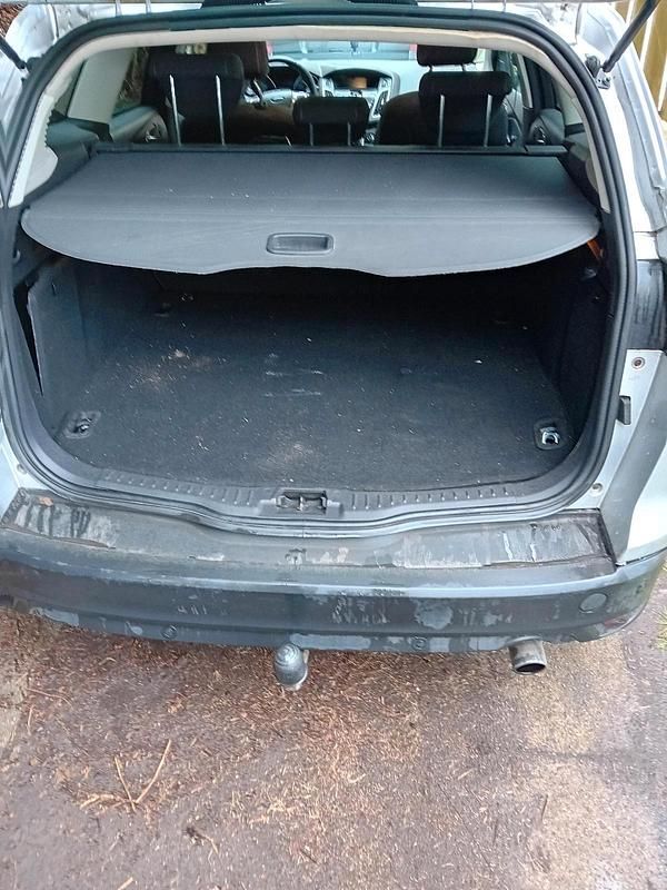 Second-hand Ford Focus 140 CP (102 kW) 2011 Argintiu Break