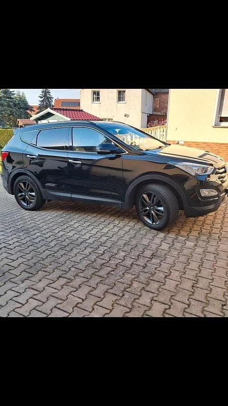 Schwarz Gebraucht 2014 Hyundai Santa Fe Premium SUV | 15.990 € (Guter Preis) - Bild 1/4