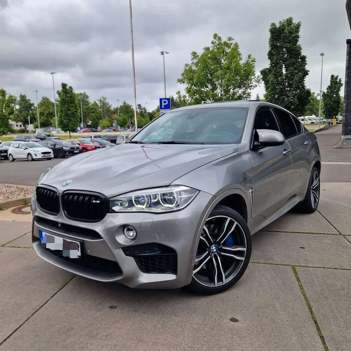 Gebraucht BMW X6 Shadowline 575 PS (422 kW) 2015 Gold SUV