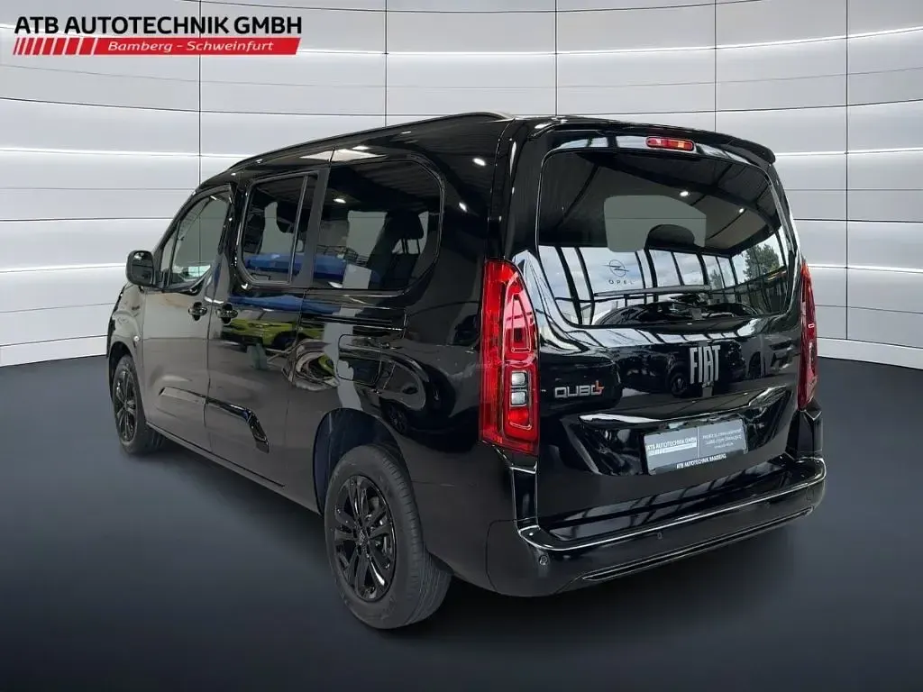 Neu Fiat Qubo Icon 131 PS (96 kW) 2026 Schwarz Van / Kleinbus