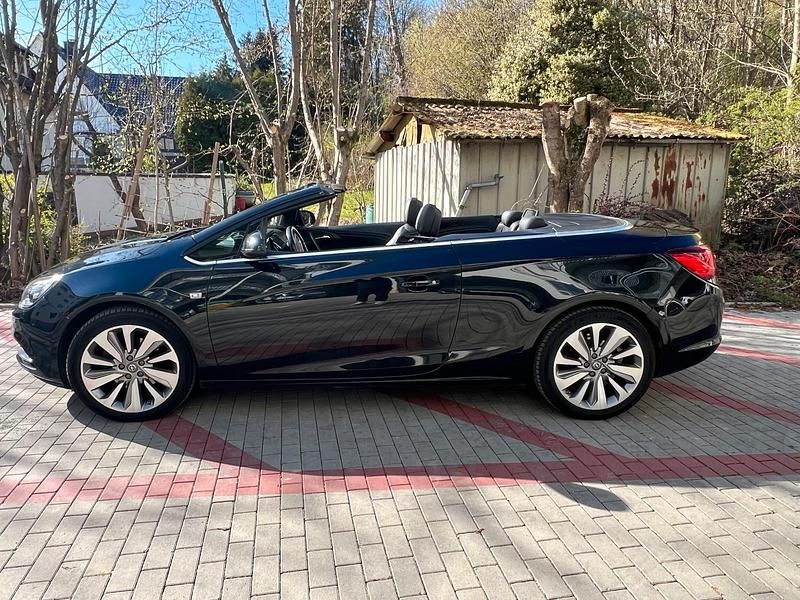 Schwarz Gebraucht 2013 Opel Cascada Innovation Cabrio | 6.999 € (Fairer Preis) - Bild 1/4