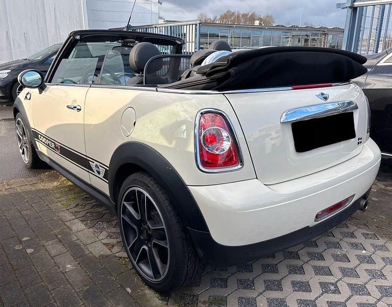 Gebraucht Mini One Cabriolet 98 PS (72 kW) 2011 Weiß Cabrio