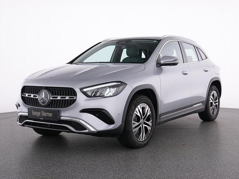 Silber Gebraucht 2024 Mercedes GLA250 Progressive SUV | 39.490 € (Guter Preis) - Bild 1/4