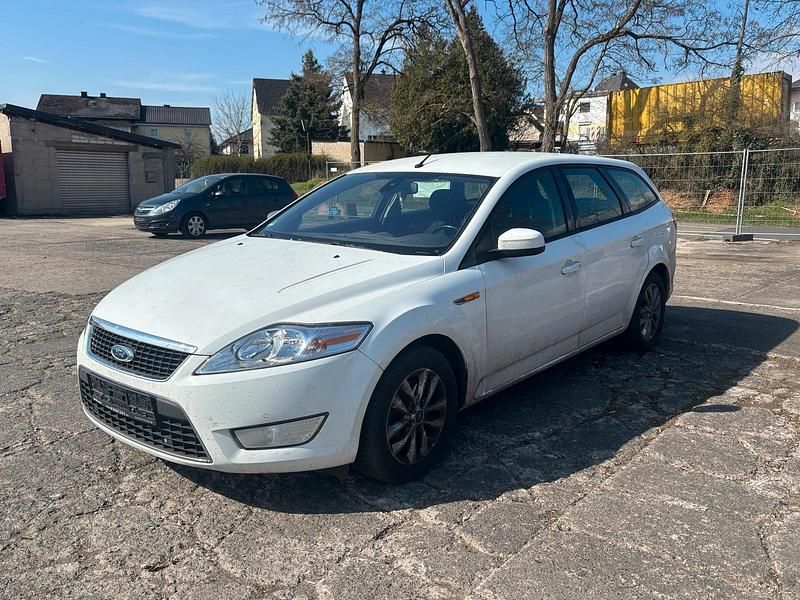 Gebraucht Ford Mondeo 136 PS (100 kW) 2010 Weiß Kombi