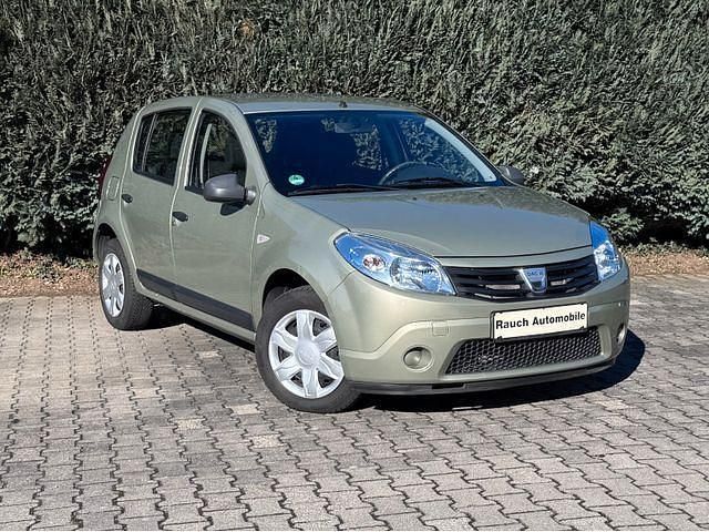 Gebraucht Dacia Sandero Ambiance 75 PS (55 kW) 2009 Sandbeige Kombi
