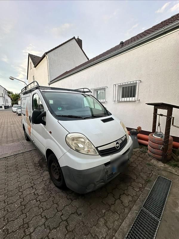 Weiß Gebraucht 2007 Opel Vivaro Van | 5.500 € - Bild 1/4