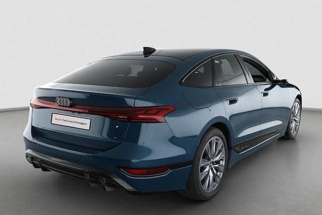 Gebraucht Audi e-tron Sportback Edition .1 210 kW (286 PS) 2025 Malpeloblau metallic SUV