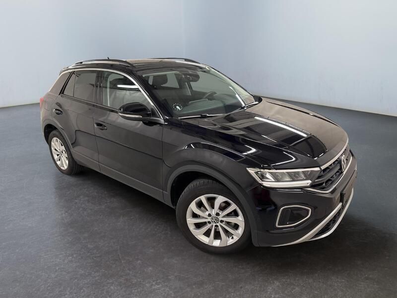 2t deep black perleffekt Gebraucht 2024 VW T-Roc Edition SUV | 27.026 € (Superpreis) - Bild 1/4