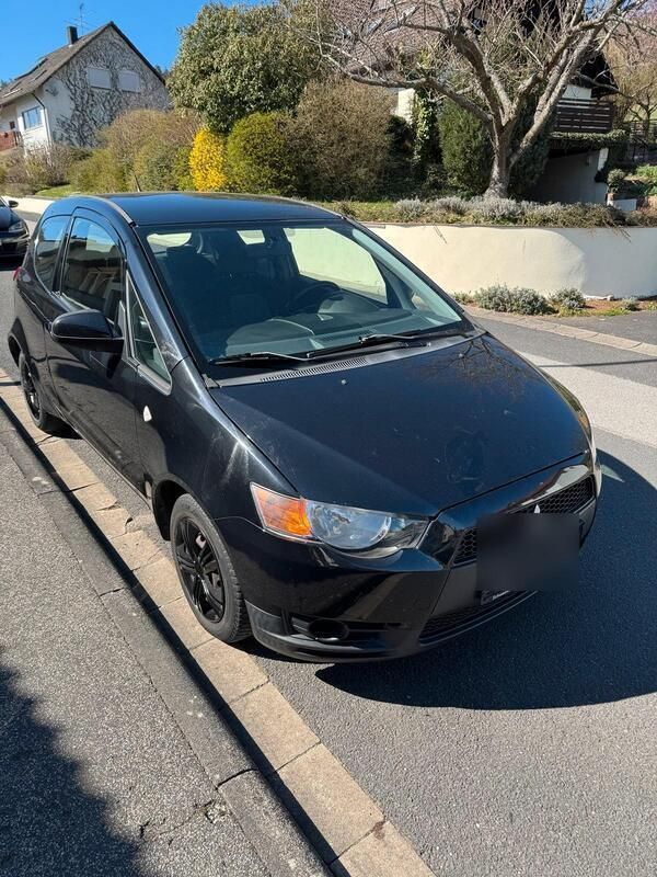 Schwarz Gebraucht 2010 Mitsubishi Colt Edition Kleinwagen | 1.400 € (Guter Preis) - Bild 1/4