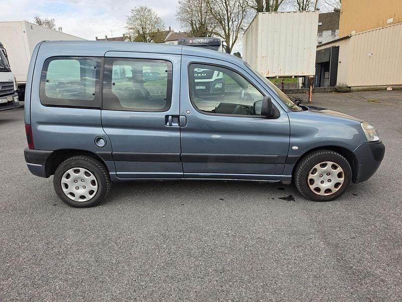 Gebraucht Peugeot Partner 75 PS (55 kW) 2005 Grau Van / Kleinbus