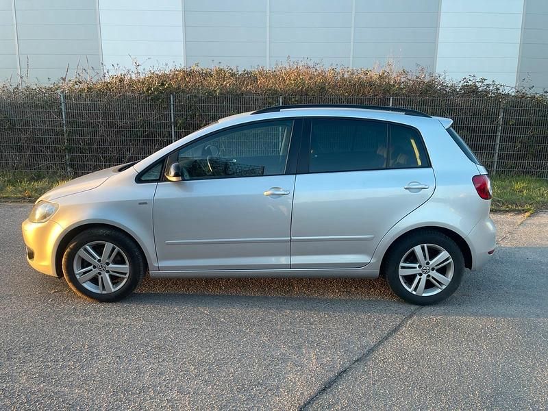 Second-hand VW Golf VII 86 CP (63 kW) 2012 Gri Hatchback