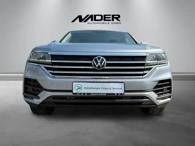 Gebraucht VW Touareg 231 PS (169 kW) 2021 Silber SUV