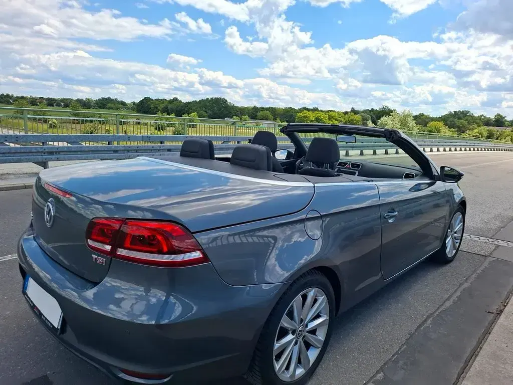 Gebraucht VW Eos 160 PS (117 kW) 2012 Grau Cabrio