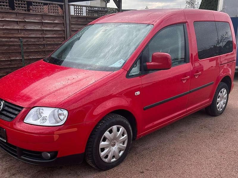 Gebraucht VW Caddy Life 80 PS (58 kW) 2009 Rot Van / Kleinbus