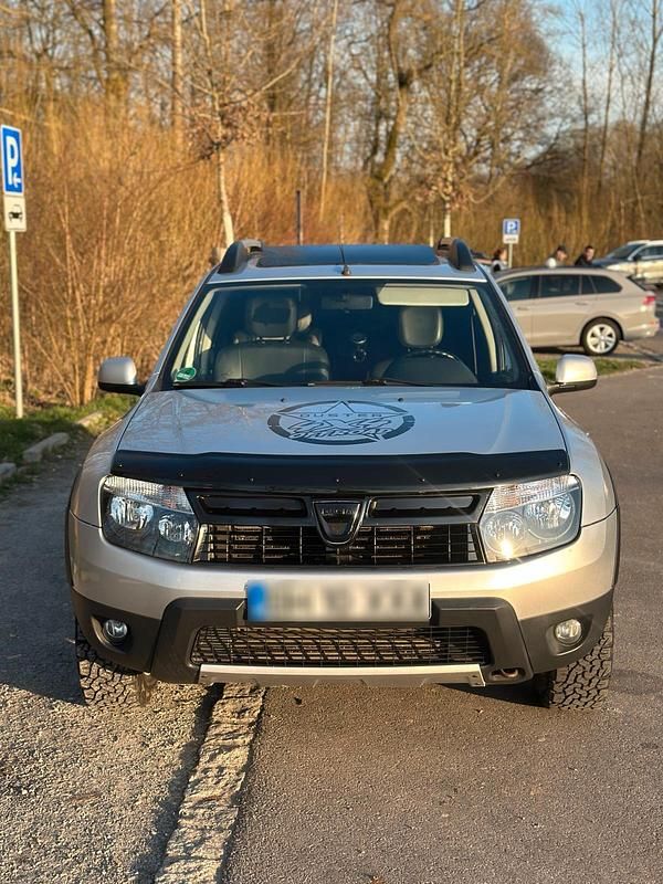 Usata Dacia Duster 110 CV (80 kW) 2011 Grigio SUV