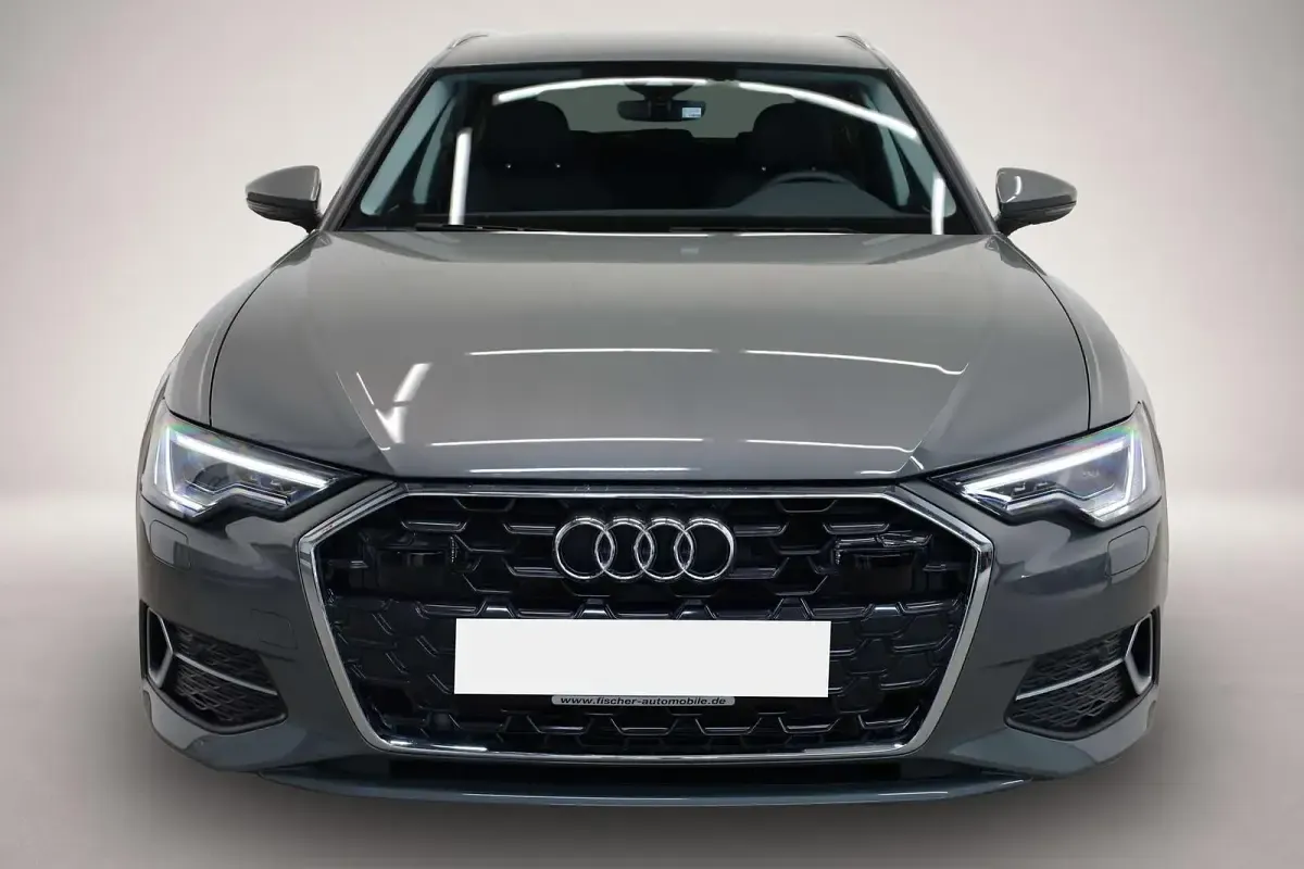 Gebraucht Audi A6 Advanced 163 PS (119 kW) 2025 Manufacturer Kombi