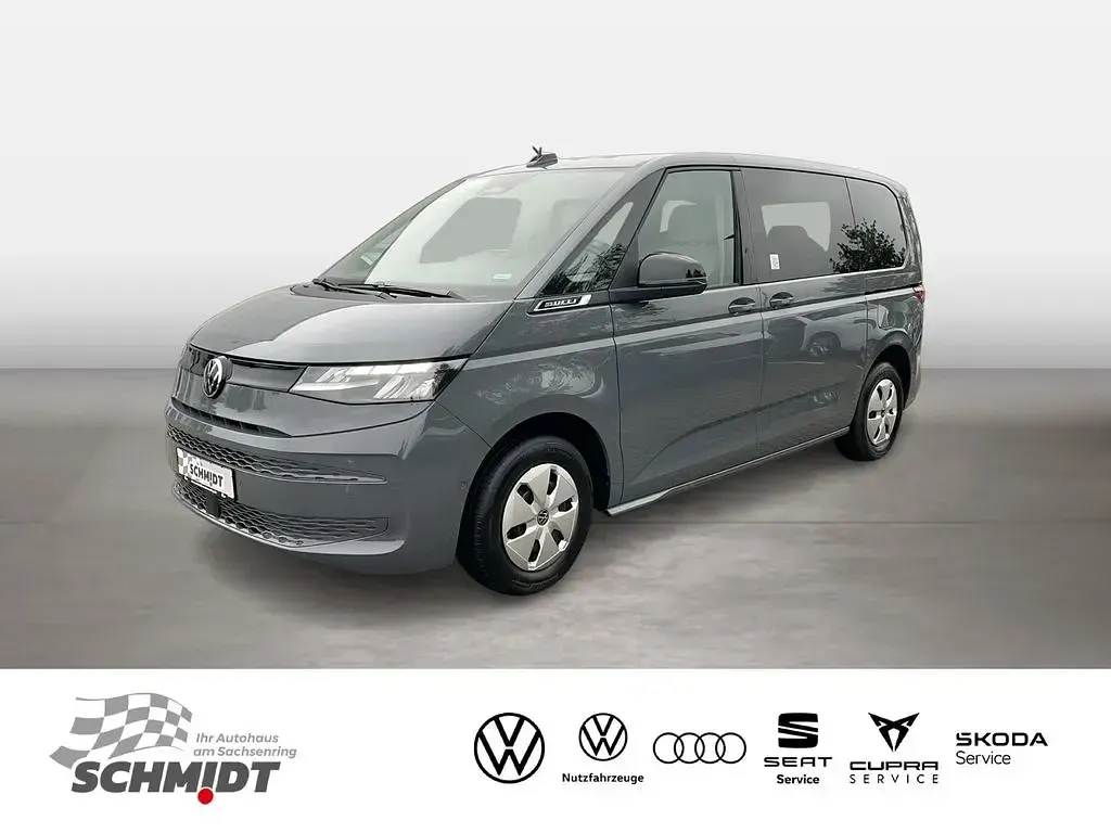 Gebraucht VW Multivan Basis 150 PS (110 kW) 2025 Grau Van / Kleinbus