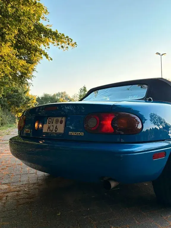 Gebraucht Mazda MX5 131 PS (96 kW) 1993 Blau Cabrio
