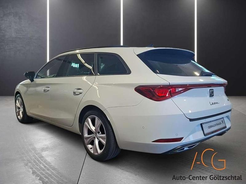 Gebraucht Seat Leon FR 150 PS (110 kW) 2022 Nevada weiß metallic Kombi