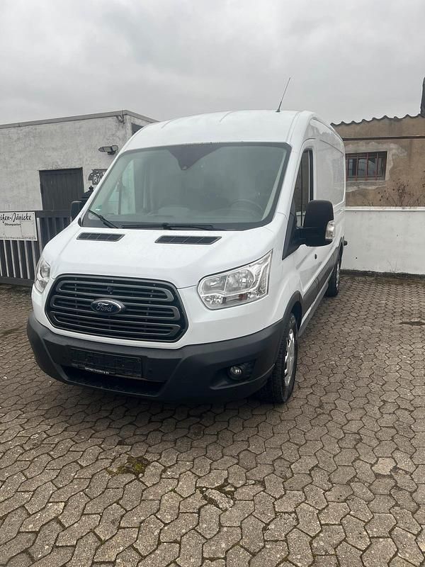 Gebraucht Ford Transit 130 PS (95 kW) 2018 Weiß Van / Kleinbus