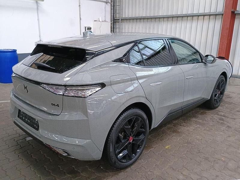 Gebraucht DS Automobiles DS4 Crossback Performance 131 PS (96 kW) 2023 Grau SUV