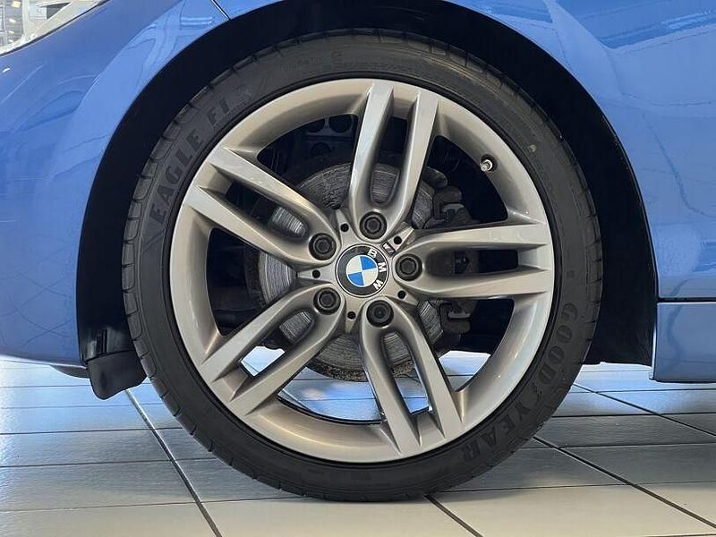 Gebraucht BMW 118 Shadowline 150 PS (110 kW) 2015 Blau Kleinwagen