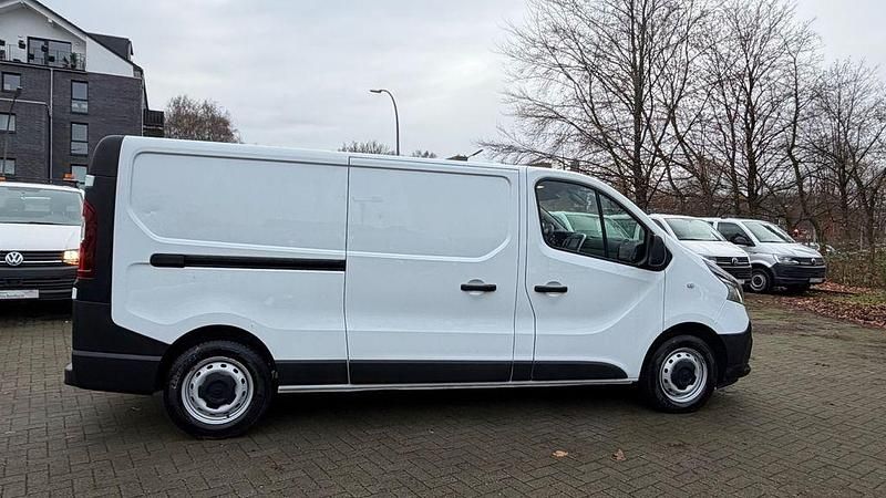 Gebraucht Renault Trafic Komfort 120 PS (88 kW) 2021 Gletscherweiss Van / Kleinbus
