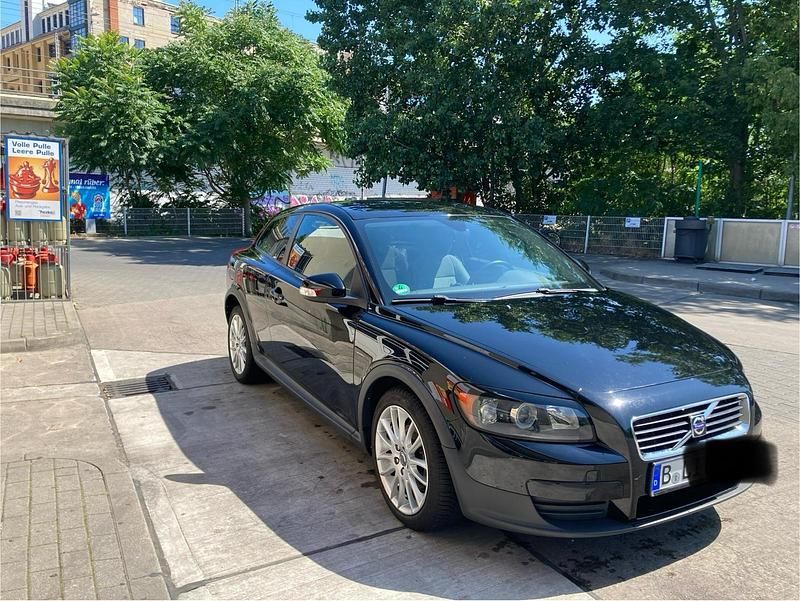 Schwarz Gebraucht 2010 Volvo C30 Kleinwagen | 3.500 € (Guter Preis) - Bild 1/4