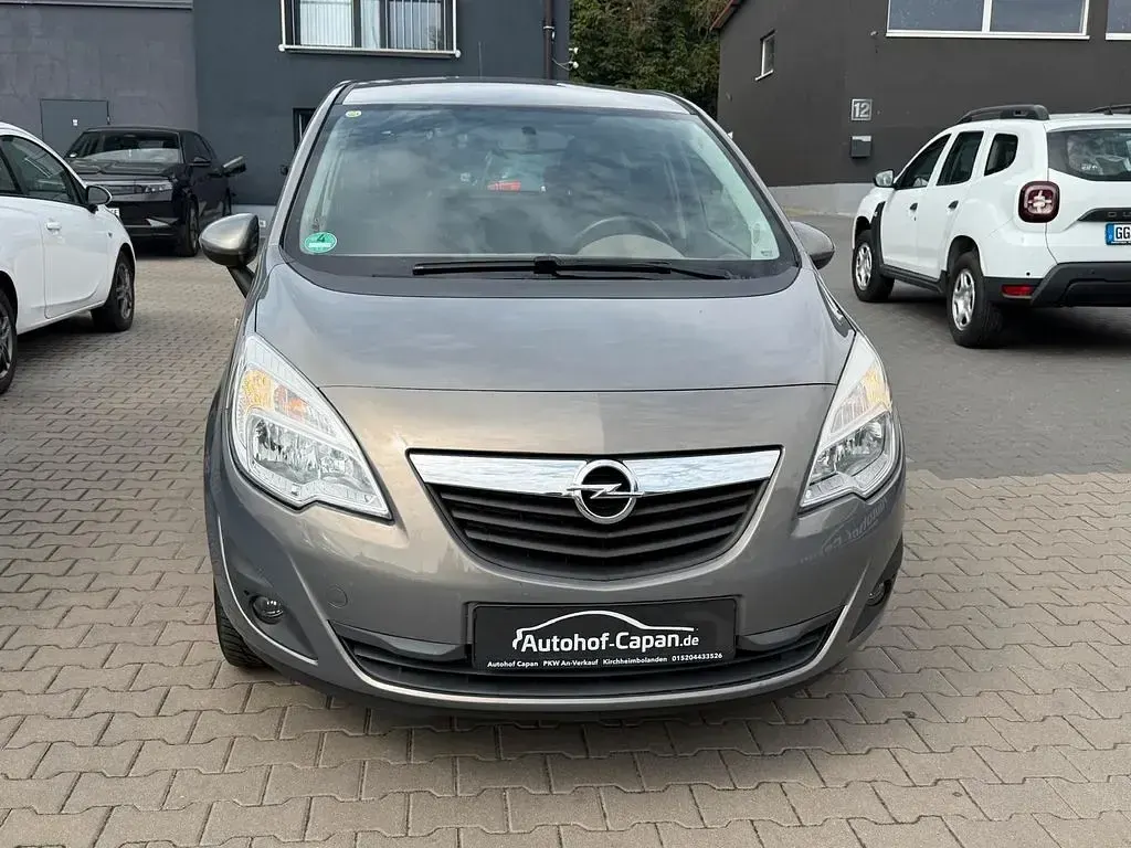 Gebraucht Opel Meriva Design Edition 101 PS (74 kW) 2011 Grau Van / Kleinbus