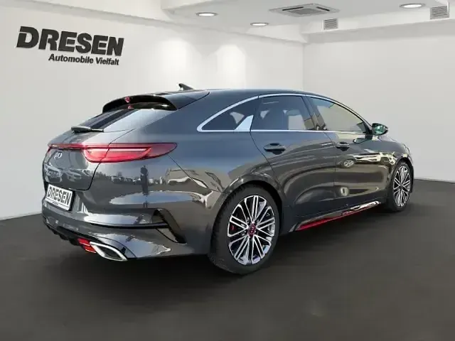 Gebraucht Kia ProCeed GT GT 204 PS (150 kW) 2019 Grau Kleinwagen